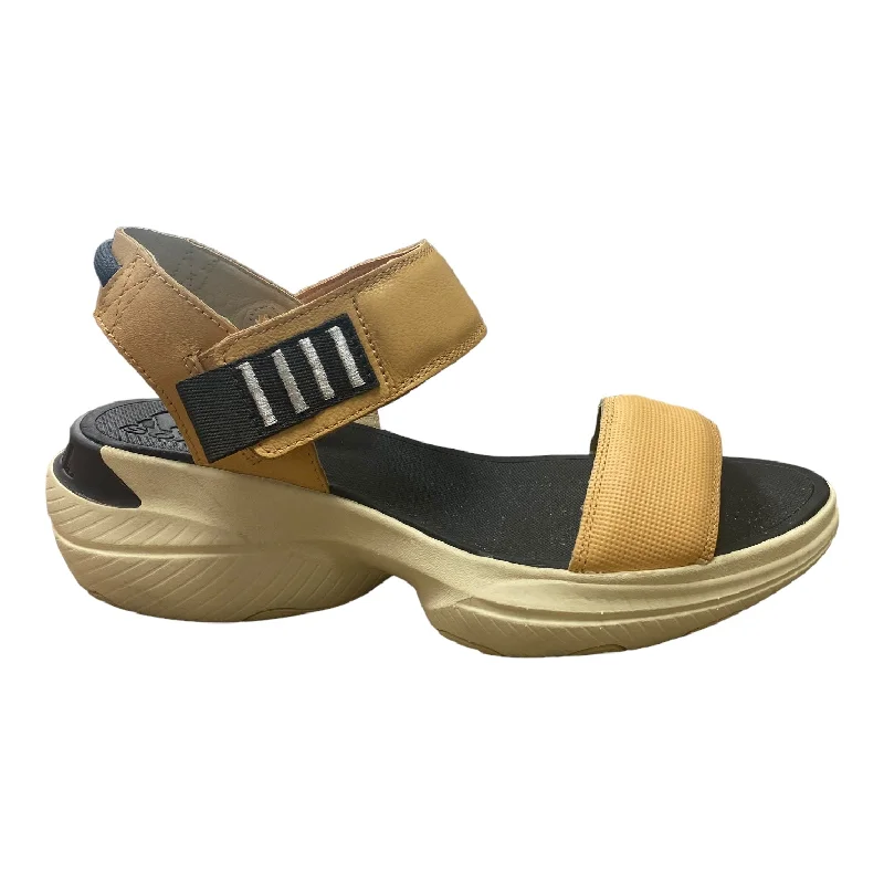 Comfortable Snow Sneakers Orange & Tan Sandals Designer Sorel, Size 8.5