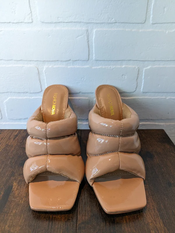 Trendy High Top Sneakers Tan Sandals Heels Stiletto Fashion Nova, Size 8