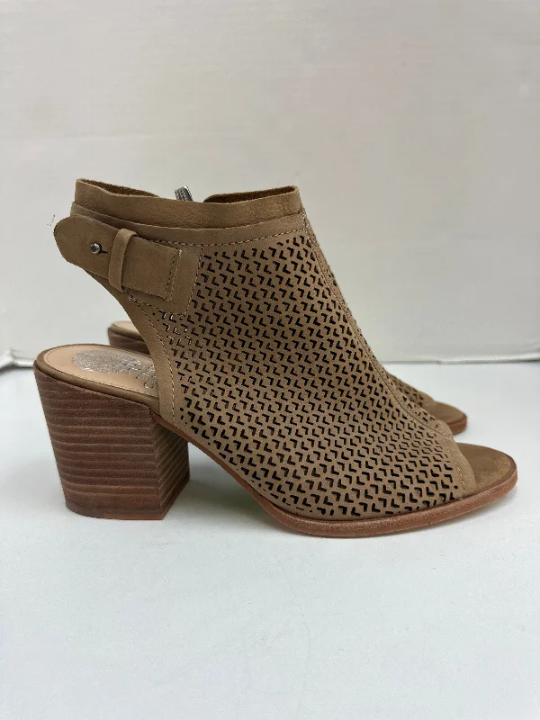 Casual Sports Footwear Sandals Heels Block By Vince Camuto  Size: 8.5
