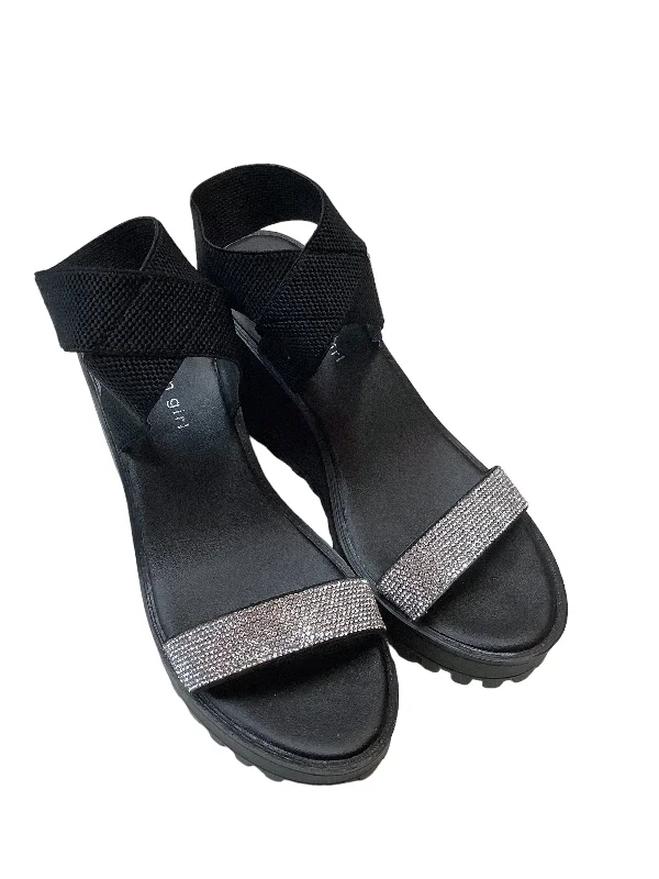 Affordable Hiking Shoes Black Sandals Heels Wedge Madden Girl, Size 9