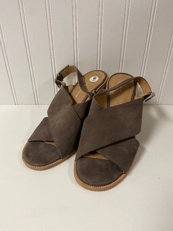Comfortable Platform Shoes Sandals Heels Wedge By Antonio Melani In Taupe, Size: 8