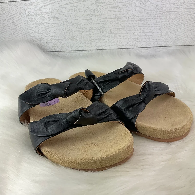 Stylish Sneakers For Running Black Sandals Designer Jack Rogers, Size 8.5