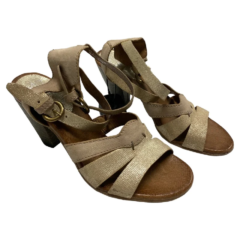 Sporty Hiking Shoes Sandals Heels Block By Miz Mooz  Size: 7.5
