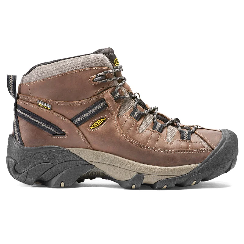 Cozy Casual Shoes Targhee II Mid Waterproof Hiking Boots (Wide)