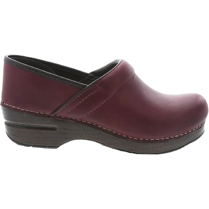 Comfortable Winter Sandals Women's Dansko Professional Clog Plum Oiled Pull Up Leather