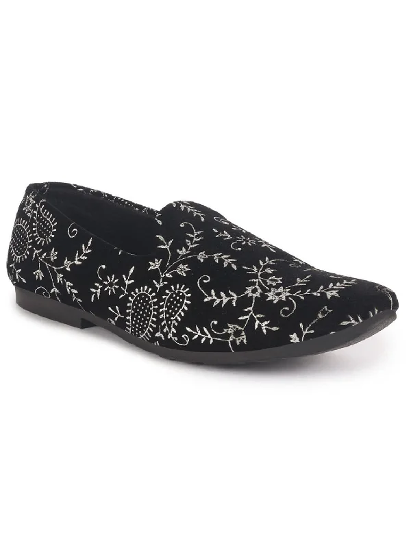 Breathable Hiking Boots Men Black Floral Embroidered Velvet Ethnic Sip On Loafers for Wedding|Slip On Shoes|Festive Kurta Slip On Shoes Breathable Hiking Boots Men Black Floral Embroidered Velvet Ethnic Sip On Loafers for Wedding|Slip On Shoes|Festive Kurta Slip On Shoes
