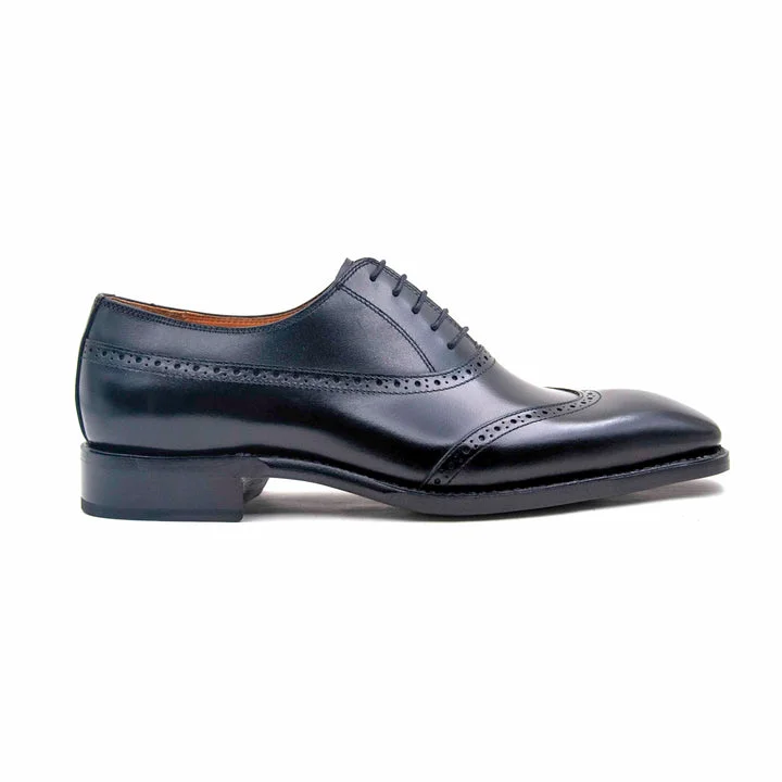 Cozy Winter Shoes Victor Lace Up Shoes - Black