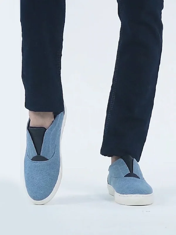 Comfortable Formal Footwear Men Sky Blue Classic Upper Denim Comfort No Touch Slip On Canvas Sneakers Shoes