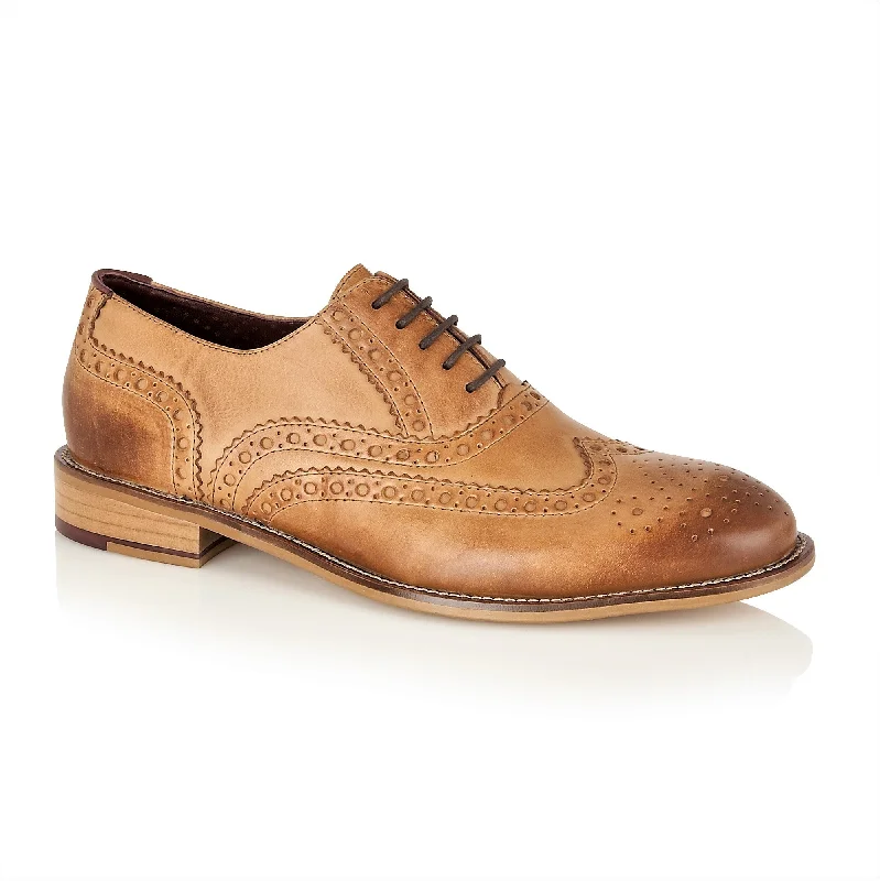 Stylish Winter Footwear Gatsby Brogue Tan