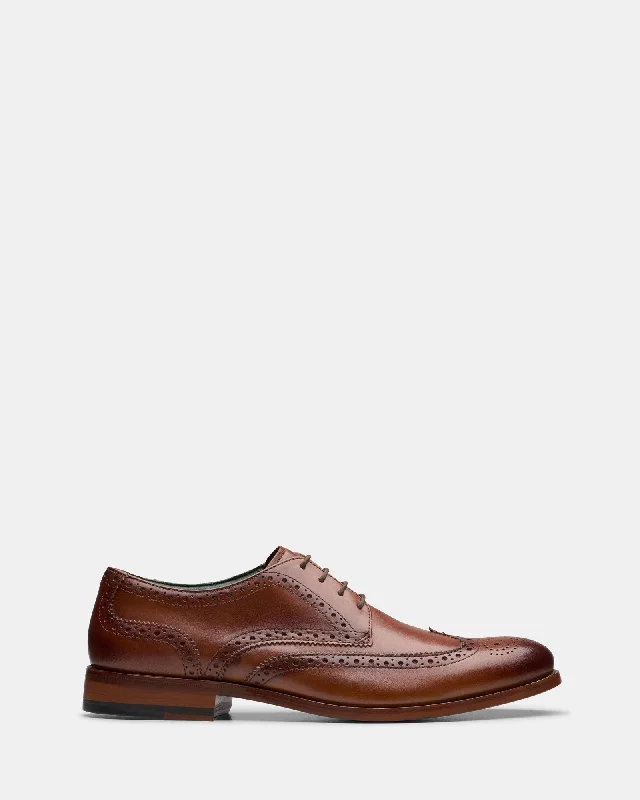 Trendy Sports Footwear Craftjames Tip Mid Tan Lea