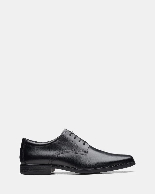 Comfortable Heeled Shoes Howard Walk Black Leather