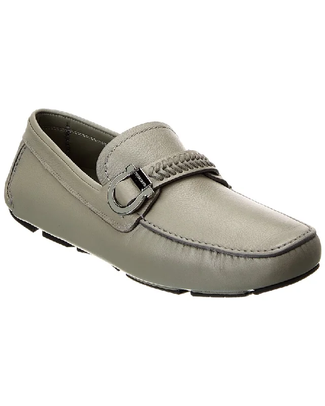 Lightweight Hiking Shoes Salvatore Ferragamo Gancini ornament Leather Loafe