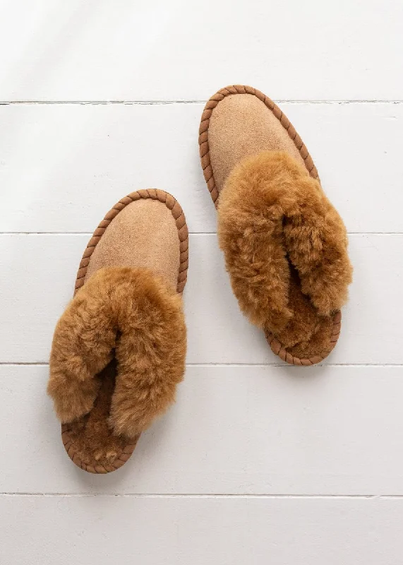 Fashionable Hiking Shoes Men's Sheepskin Mules – Tobacco