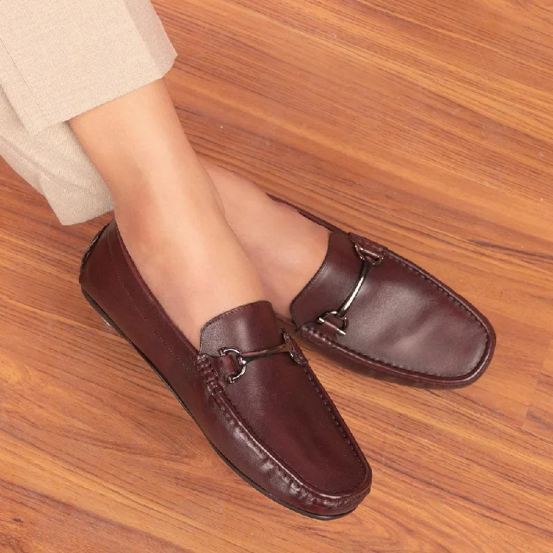 Comfortable Slippers Online The Cecomf Brown Men's Leather Driving Loafers Tresmode