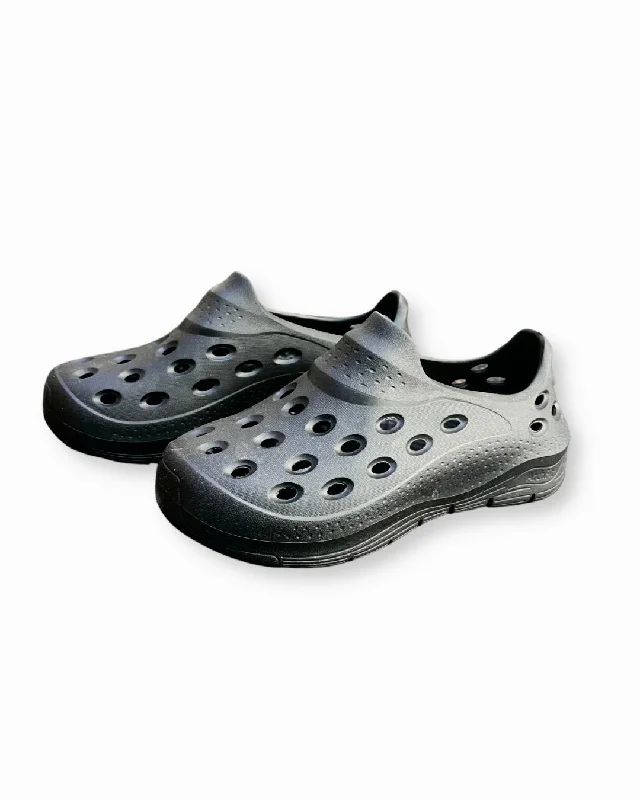 Casual Snow Shoes CR 27 Clogs | Black