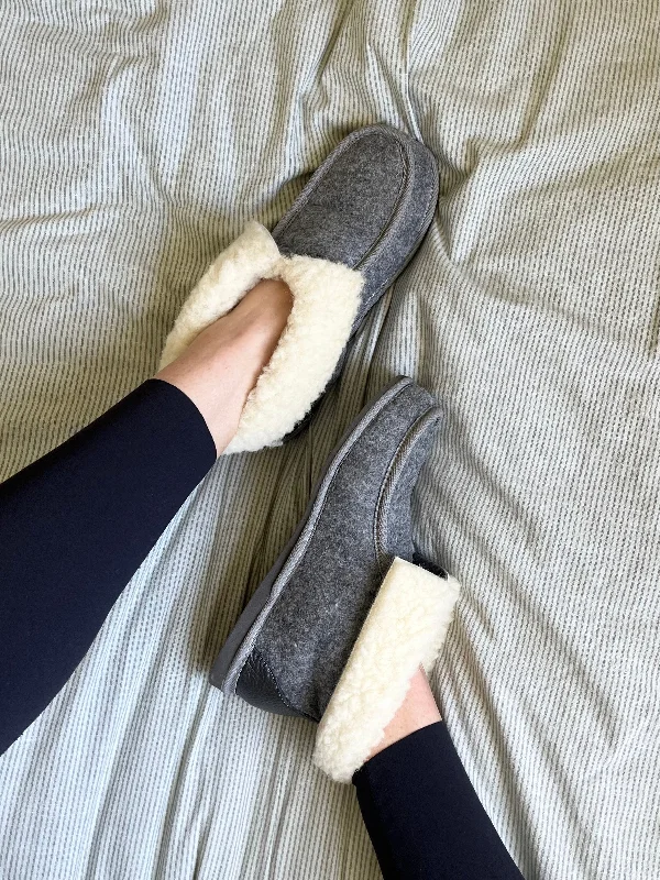 Lightweight Hiking Shoes Grey Felt Slipper Boots
