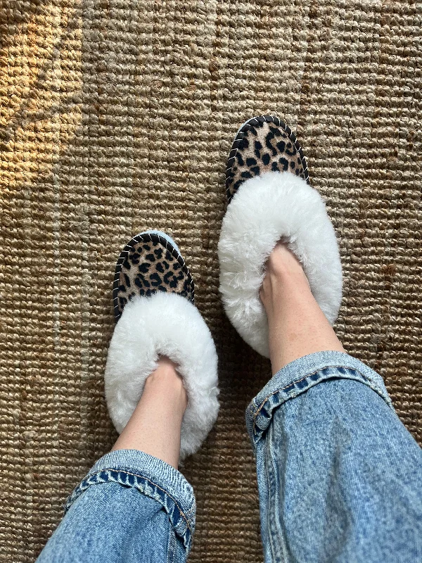 Stylish Work Sneakers Leopard Print Sheepskin Slippers