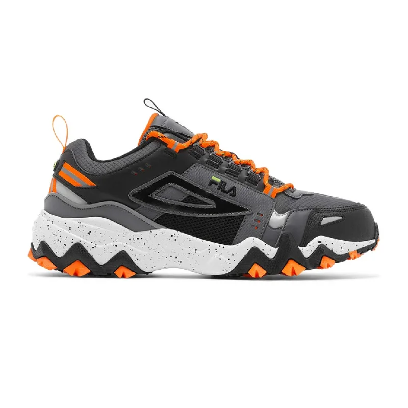Waterproof Sports Shoes FILA - Men's Oakmont TR Shoes (1JM01690 054)