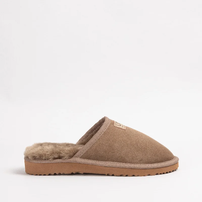 Best Running Footwear Men's Limited Edition Heritage Classic Slipper