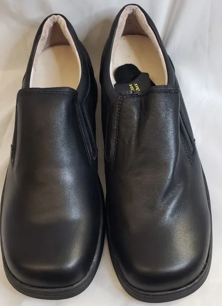 Designer Hiking Boots Cassius -- Men's Casual Slip-On -- Black