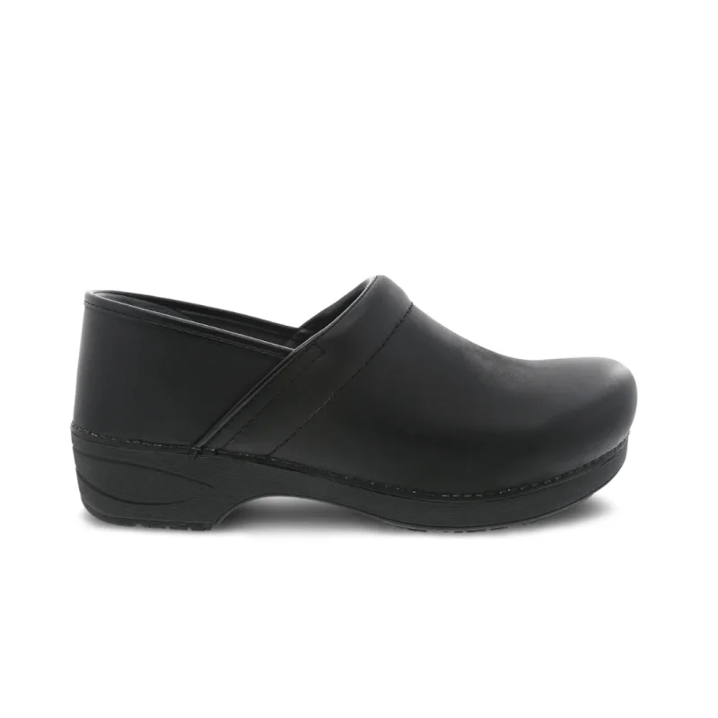 Outdoor Shoes Collection Dansko Men's XP 2.0 Clog - Black
