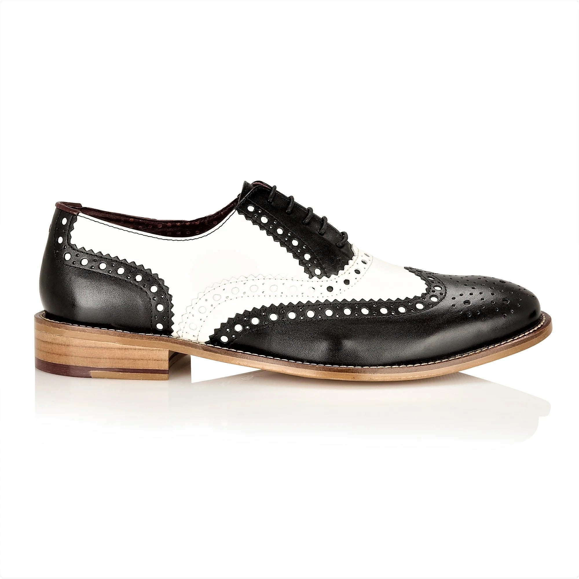 Comfortable Running Sneakers Gatsby Brogue Black / White